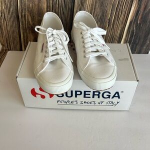 Superga‎ Off-White Canvas Lace-Up Sneakers